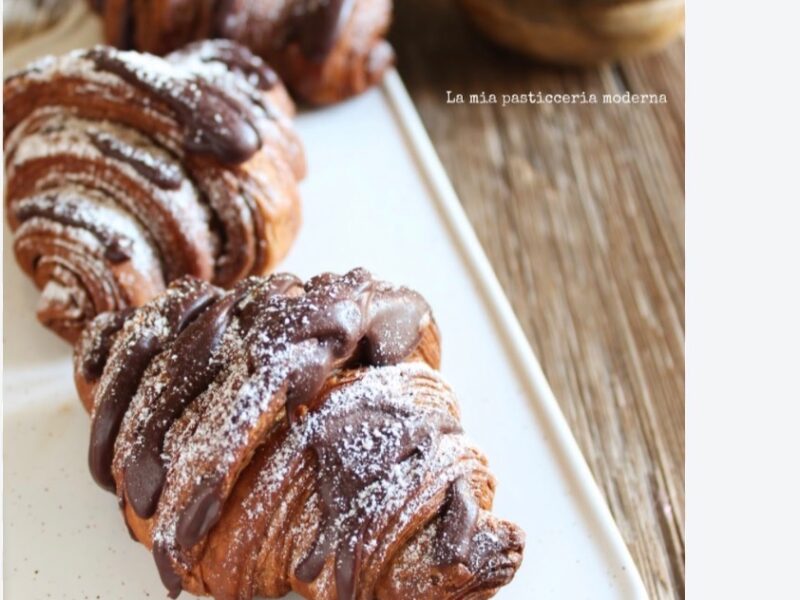 CORNETTO AL CIOCCOLATO
